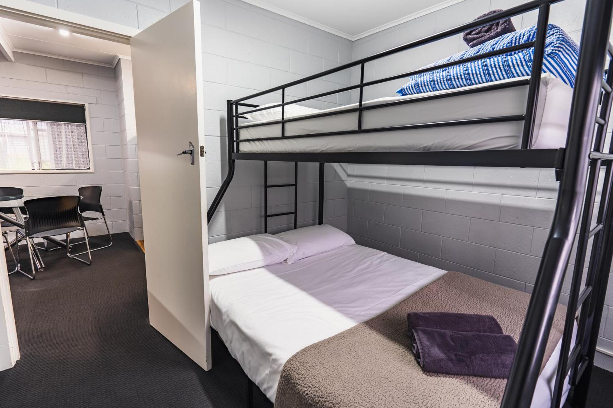 Big4 Tassie Getaway Park Алверстон Екстер'єр фото